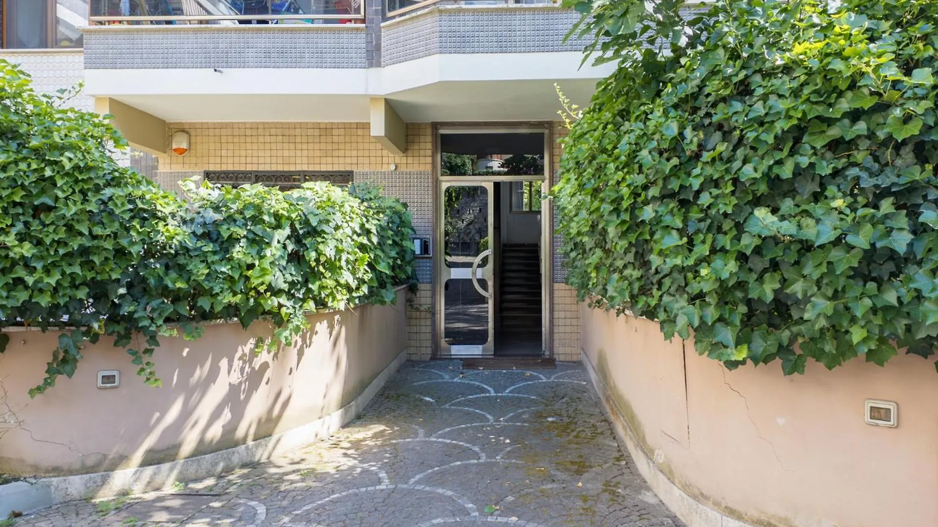 The Best Rent - Spacious Flat A Stone'S Throw From The Vatican 0*, Rome
